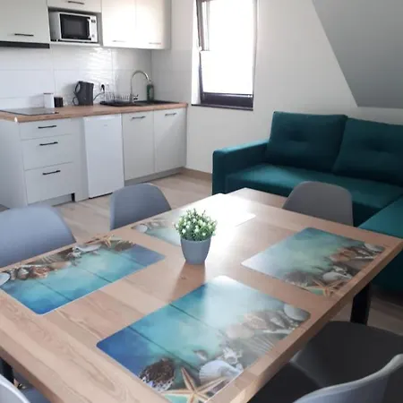 Pod Sosnami * サルビノボ